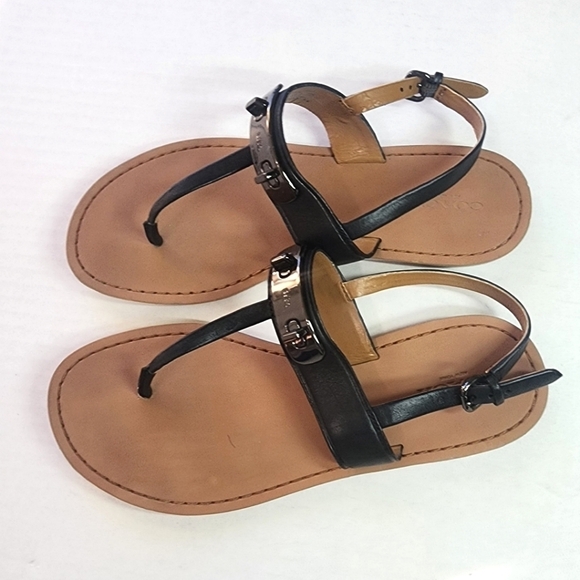 🌸 Coach | Gracie Patent‎ Leather Thomg Sandals , size 7, Black - Picture 1 of 6
